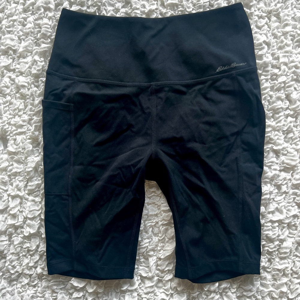 Eddie Bauer women’s tight shorts 9” length black size Medium